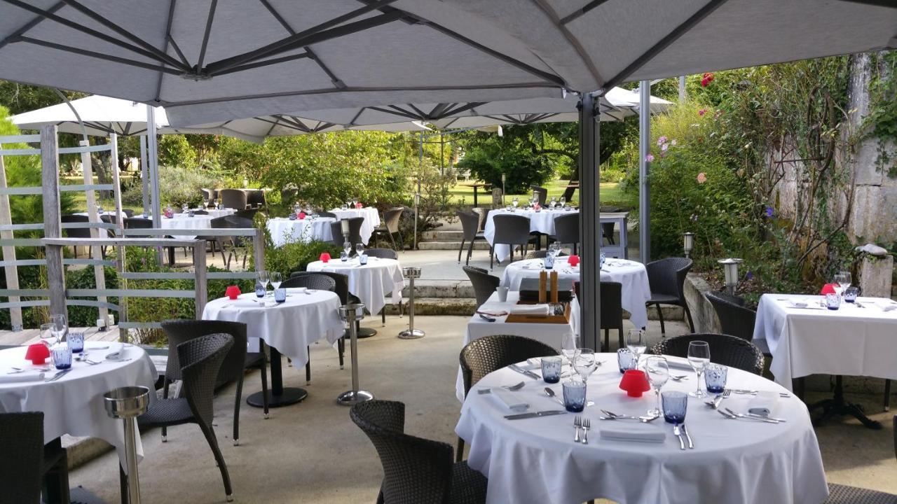 Logis Hotel Restaurant L'Essille Bassac ภายนอก รูปภาพ
