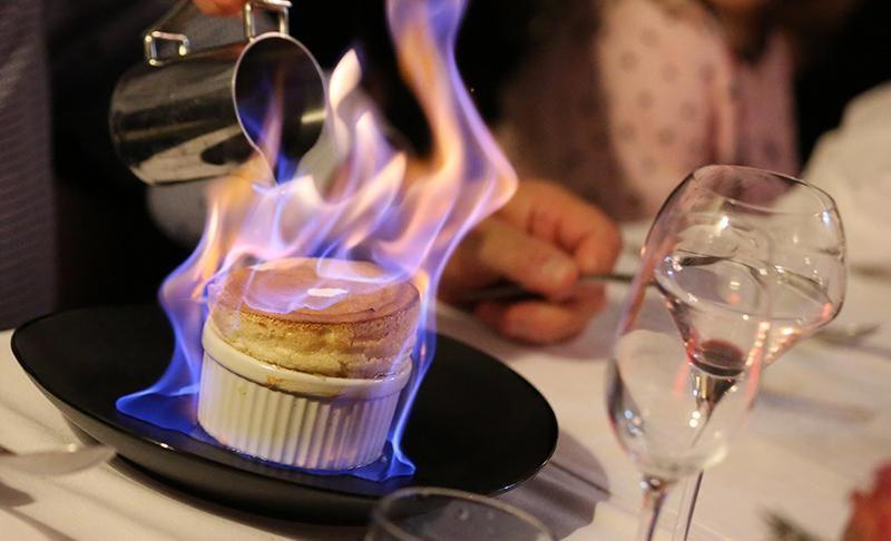 Logis Hotel Restaurant L'Essille Bassac ภายนอก รูปภาพ