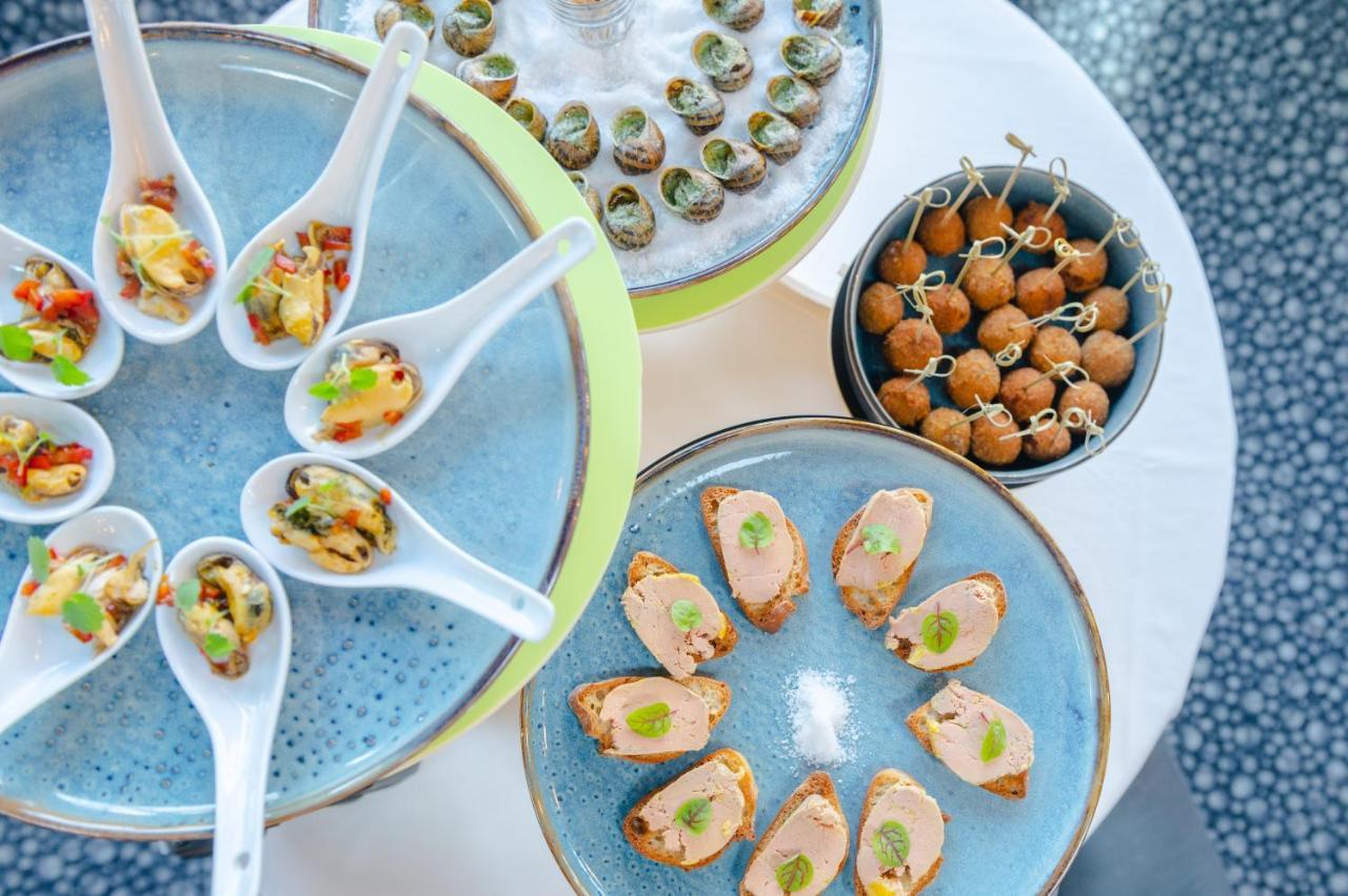Logis Hotel Restaurant L'Essille Bassac ภายนอก รูปภาพ