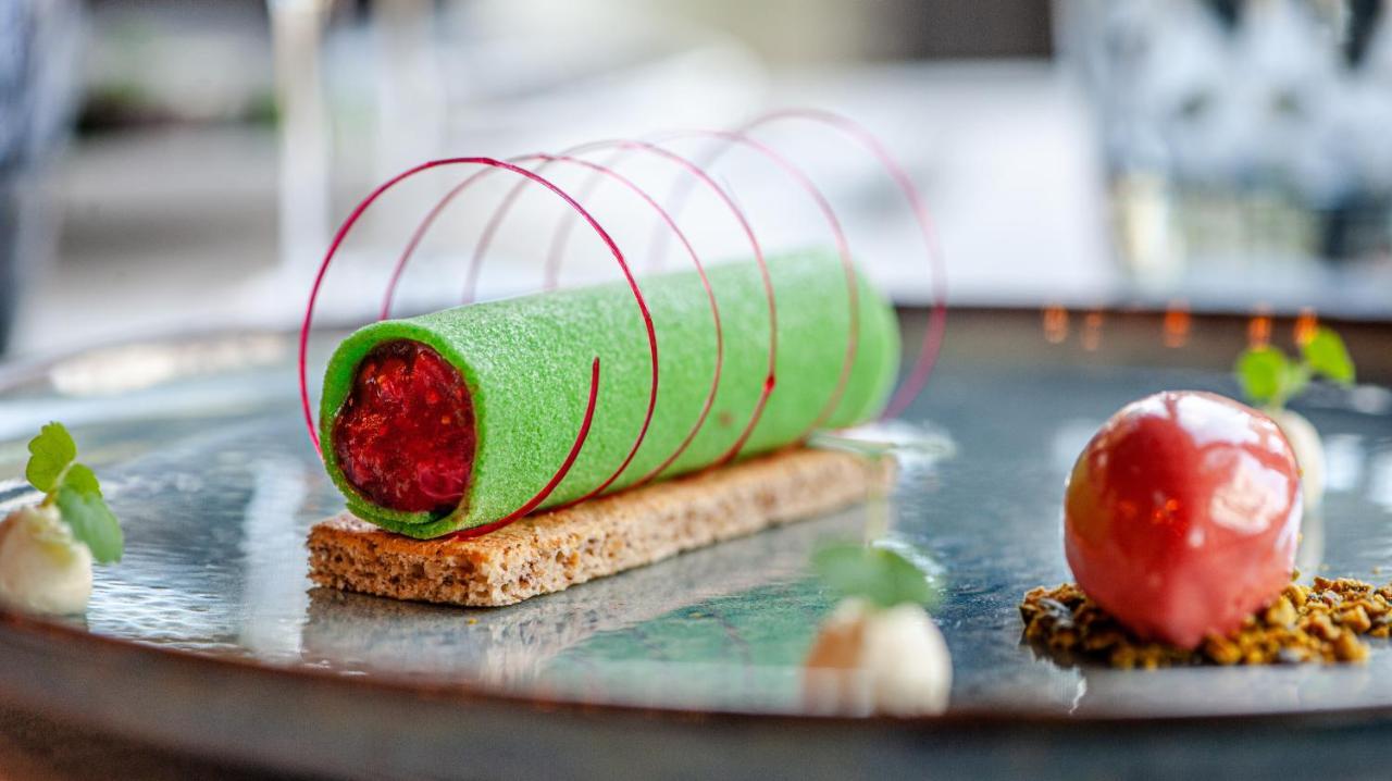 Logis Hotel Restaurant L'Essille Bassac ภายนอก รูปภาพ