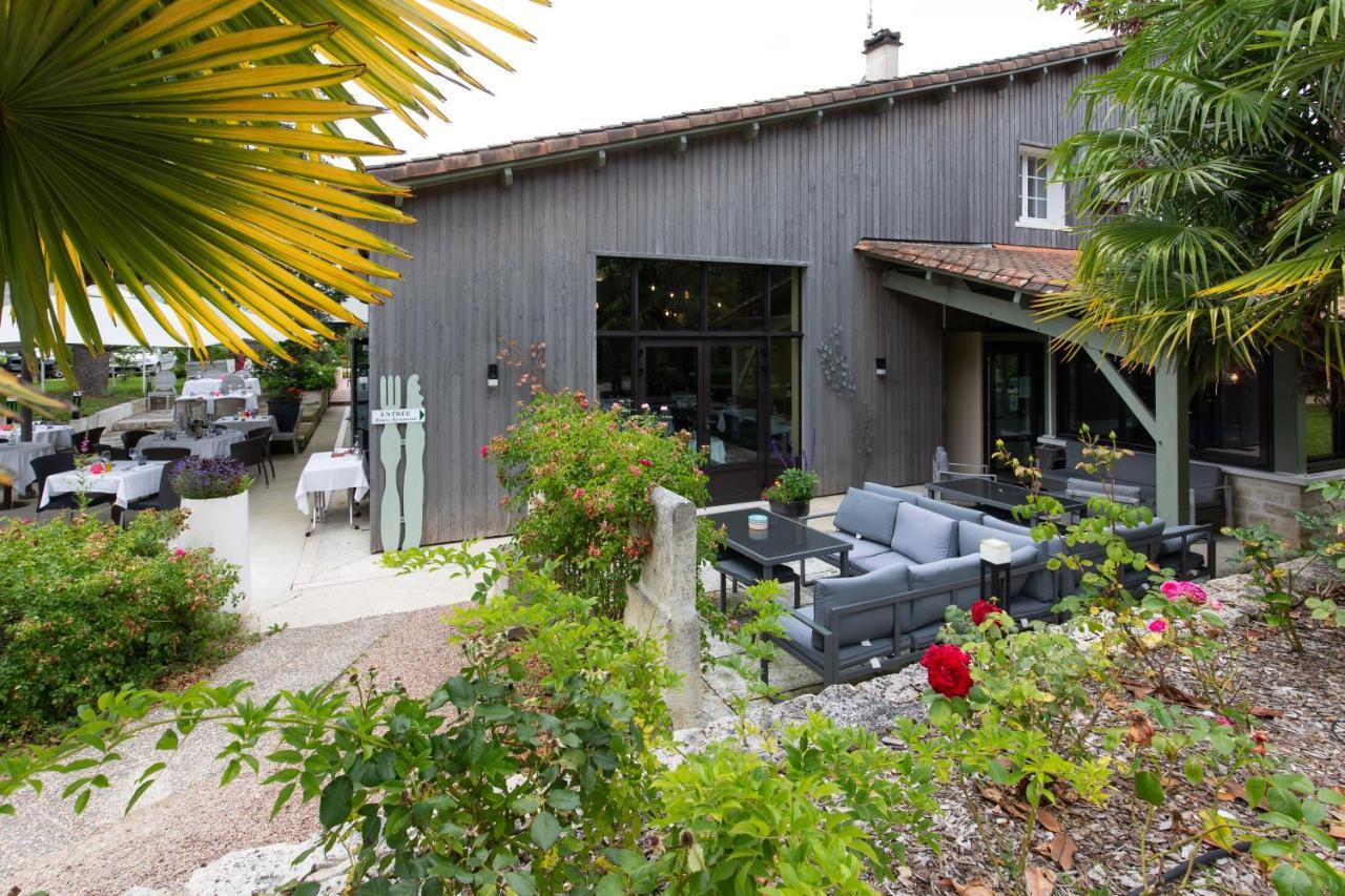 Logis Hotel Restaurant L'Essille Bassac ภายนอก รูปภาพ