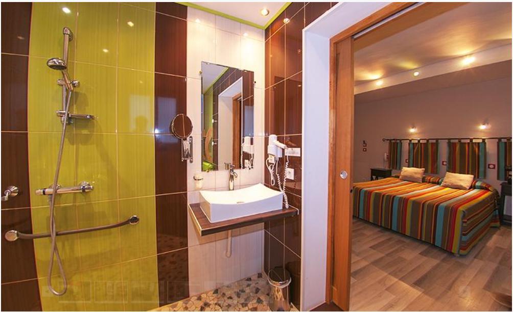 Logis Hotel Restaurant L'Essille Bassac ภายนอก รูปภาพ